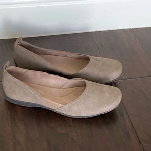 LifeStride Soft System Flats size 9